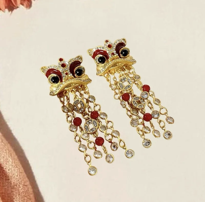 Art Nouveau Earrings - Pearl Victorian Crown Museum Tudor Style Dangle Earrings