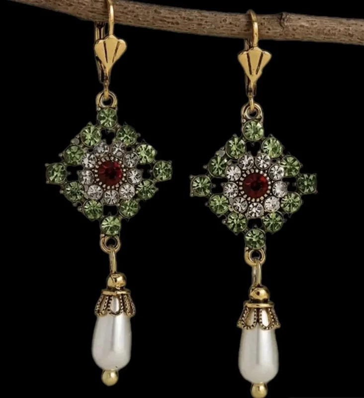 Pearl Earrings Geometric Crystal CZ VTG Green Palace Revival Retro Gold Dangle/Drop Style