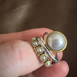 Pearl Ring Size 9 - Silver & Gold Bezel Ring - Boho Style Fashion Jewelry