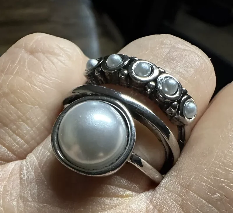 Pearl Ring Size 9 Silver Tone Bezel Boho Style Fashion Jewelry
