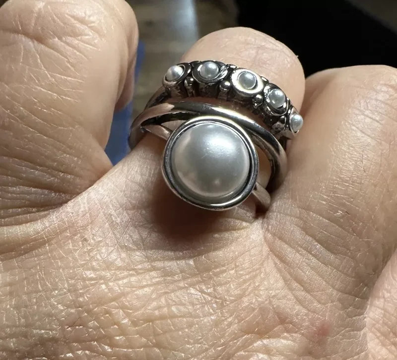 Pearl Ring Size 9 Silver Tone Bezel Boho Style Fashion Jewelry